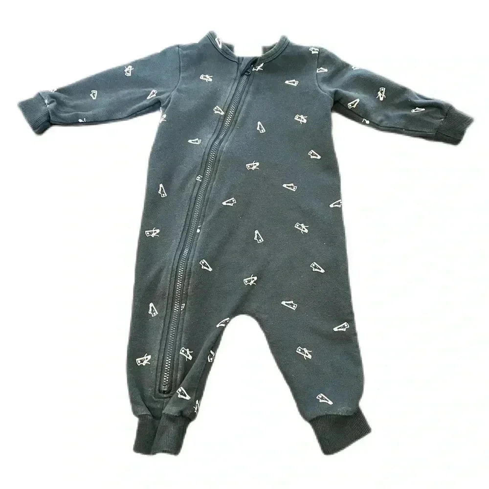 6M cozy soft one piece, sneaker print